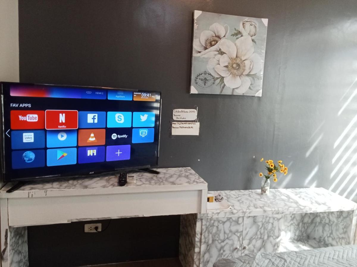 Henry'S Newport Condotel Pasay Zewnętrze zdjęcie
