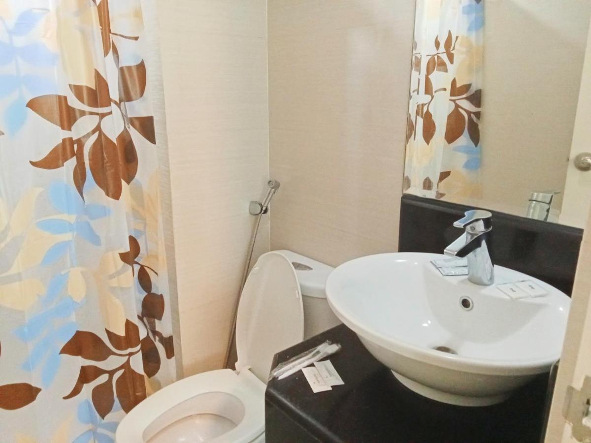 Henry'S Newport Condotel Pasay Zewnętrze zdjęcie