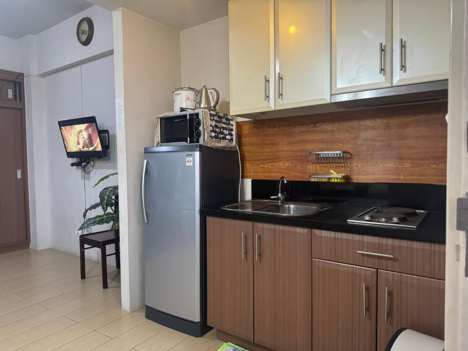 Henry'S Newport Condotel Pasay Zewnętrze zdjęcie