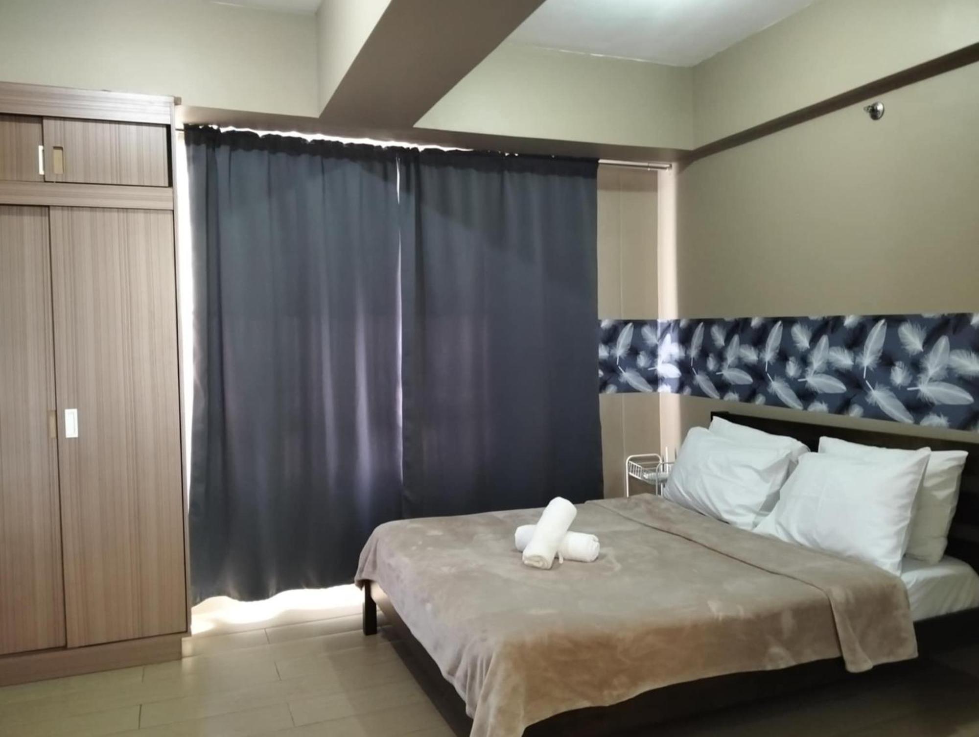 Henry'S Newport Condotel Pasay Zewnętrze zdjęcie