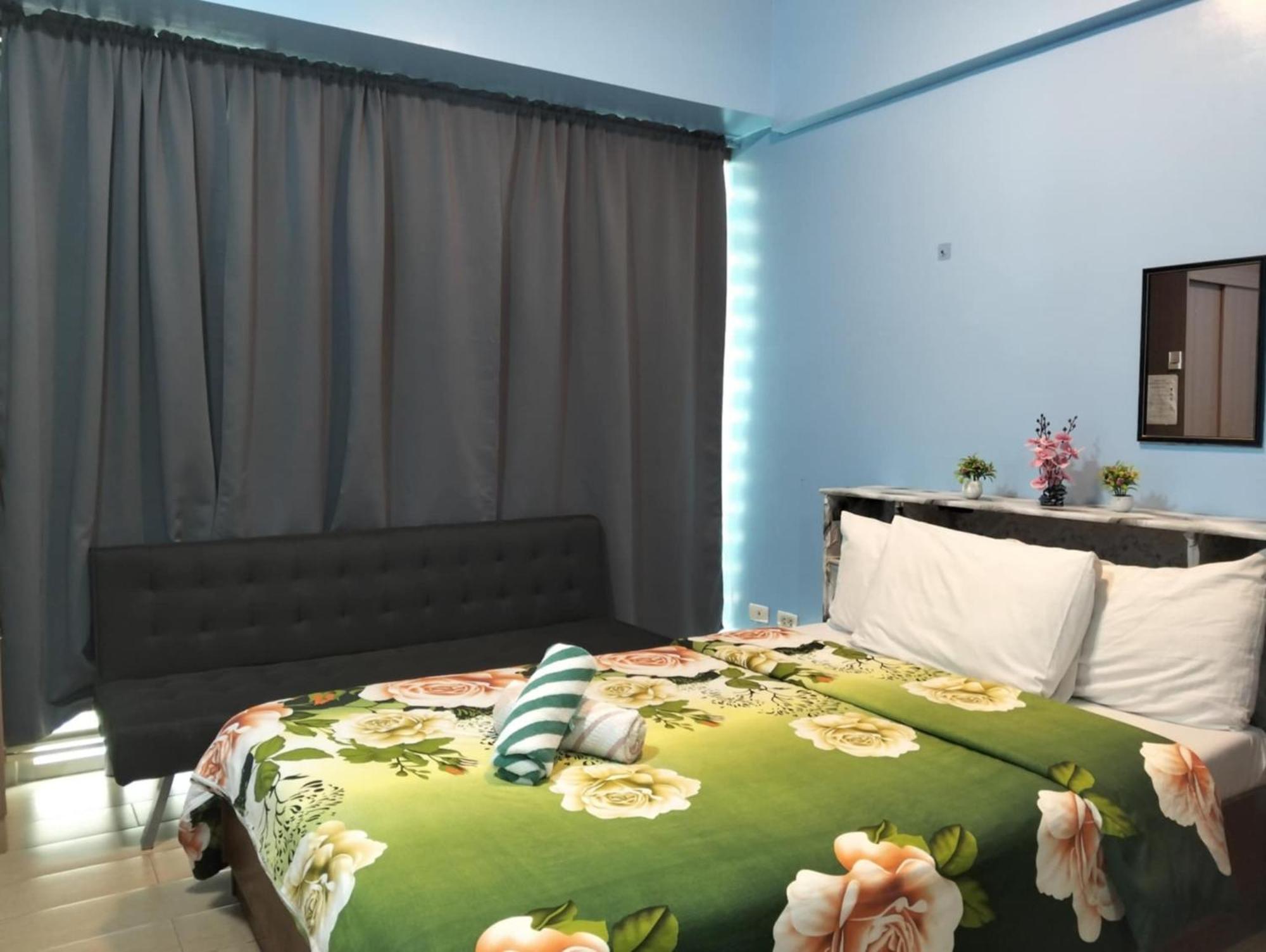 Henry'S Newport Condotel Pasay Zewnętrze zdjęcie